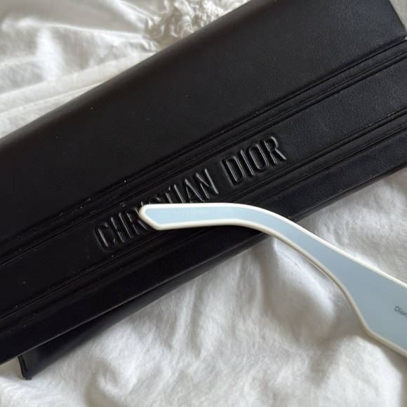 Dior Pacific Cat Eye Sunglasses - Picture 4 of 6